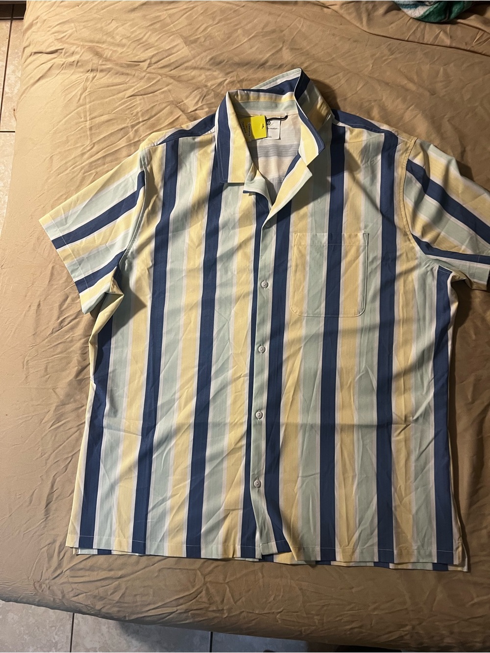 all in motion Yellow & Blue Vertical Stripe Short-Sleeve Button-Down Shirt